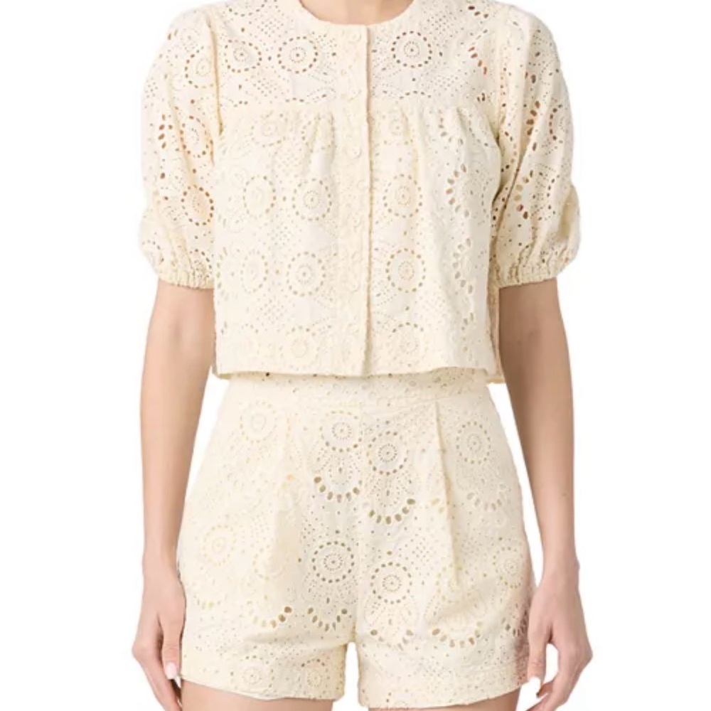NEW Blank NYC Cream Eyelet Lace Top and Shorts 2-piece Set